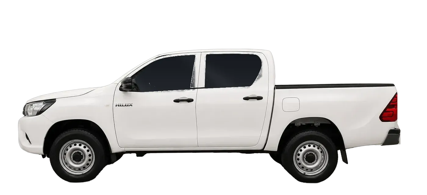 Vista lateral de la Toyota Hilux para explorar su equipamiento